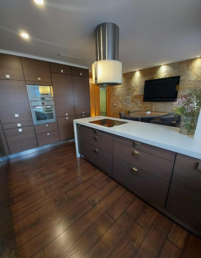 Apartamento Atico De Lujo Con Jacuzzi Climatizado En Terraza Elche Exterior foto